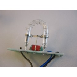 Bec stroboscopic oval pentru rampa luminoasa girofar TBD9721 Bec stroboscopic oval pentru rampa luminoasa girofar TBD9721